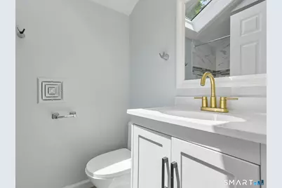 34 Lincoln Street, North Haven, CT 06473 - Photo 22