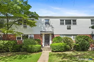 15 Cherry Hill Dr, Bridgeport, CT 06606 - Photo 1