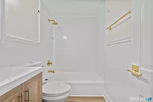 277 Tremont St, New Britain, CT 06051 - Photo 20