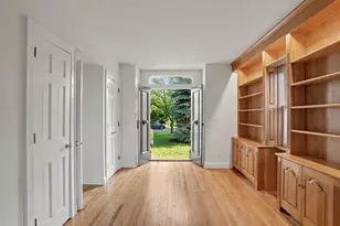 38 W Morgan Ave, Fairfield, CT 06824 - Photo 6
