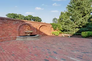 38 W Morgan Ave, Fairfield, CT 06824 - Photo 32