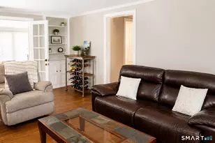 87 Van Buren Ave, West Hartford, CT 06107 - Photo 4