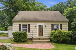 84 Lakeview Ave, Cheshire, CT 06410 - Photo 1