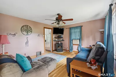 84 Lakeview Avenue, Cheshire, CT 06410 - Photo 4