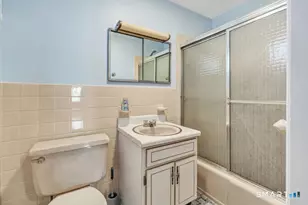 295 Washington Pkwy, Stratford, CT 06615 - Photo 22