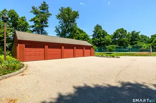 163 Hollister Way N, Glastonbury, CT 06033 - Photo 4
