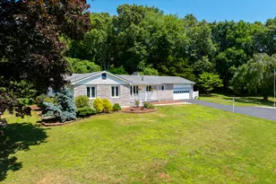 2 Stony Ridge Rd, Norwich, CT 06360 - Photo 4