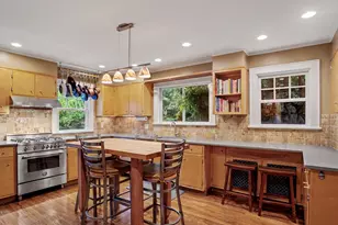 46 Valleywood Rd, Greenwich, CT 06807 - Photo 10