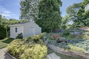 107 Johl Dr, Groton, CT 06340 - Photo 6