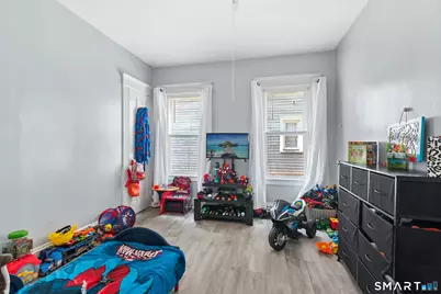 32-34 Park Terrace, Bridgeport, CT 06604 - Photo 8