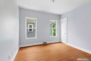 32-34 Park Terrace, Bridgeport, CT 06604 - Photo 18