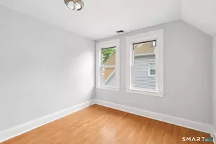 32-34 Park Terrace, Bridgeport, CT 06604 - Photo 24