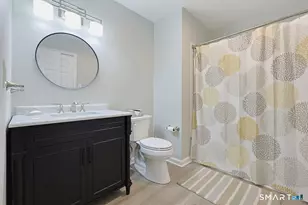 310 Boston Post Rd, Waterford, CT 06385 - Photo 8