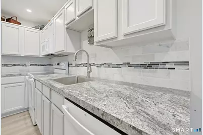310 Boston Post Road #46, Waterford, CT 06385 - Photo 6
