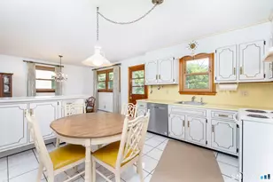 256 Pearl Lake Rd, Waterbury, CT 06706 - Photo 8