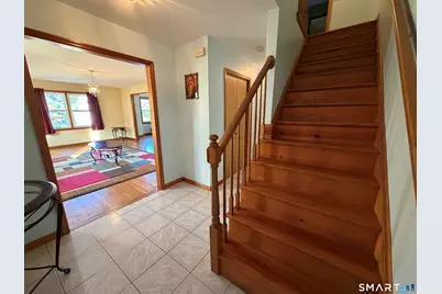 50 Lincoln Avenue #1 A Front, Danbury, CT 06810 - Photo 2