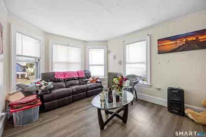 37 Preston Street, Hartford, CT 06114 - Photo 8