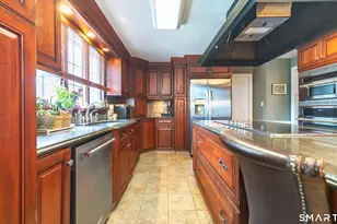 798 Wells Rd, Wethersfield, CT 06109 - Photo 10