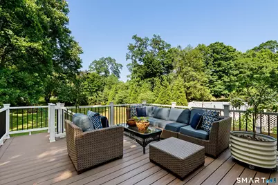 1680 Cross Highway, Fairfield, CT 06824 - Photo 4