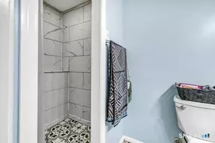50 Hawthorne Ave, Derby, CT 06418 - Photo 14