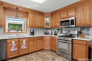 20 Gaylord Rd, New Milford, CT 06755 - Photo 4