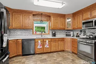 20 Gaylord Rd, New Milford, CT 06755 - Photo 6