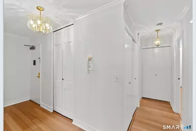 887 Farmington Avenue #6A, West Hartford, CT 06119 - Photo 16