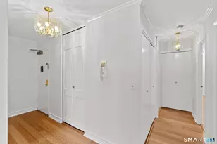 887 Farmington Ave, West Hartford, CT 06119 - Photo 16