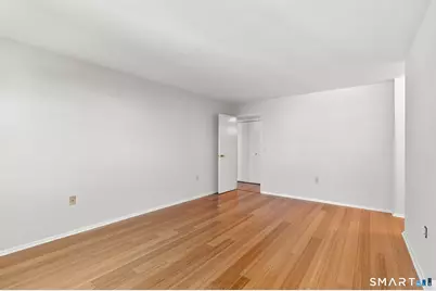 887 Farmington Avenue #6A, West Hartford, CT 06119 - Photo 18