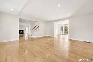 90 Fern St, Fairfield, CT 06824 - Photo 8