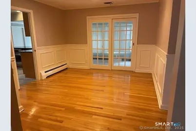 23 Marlen Drive, North Haven, CT 06473 - Photo 4