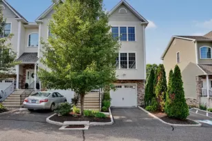 30 Short Oak Dr, Brookfield, CT 06804 - Photo 4