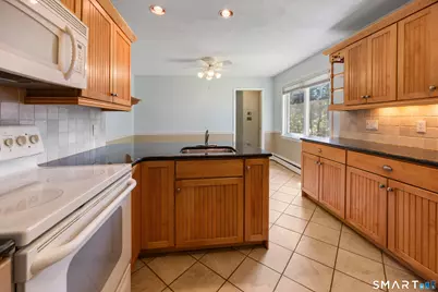 46 East Maxwell Drive, West Hartford, CT 06107 - Photo 6