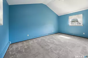 46 E Maxwell Dr, West Hartford, CT 06107 - Photo 16