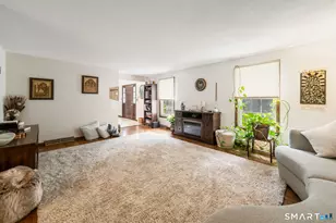 100 Blue Trail, Hamden, CT 06518 - Photo 8