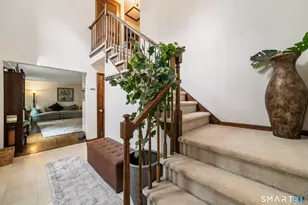 100 Blue Trail, Hamden, CT 06518 - Photo 4