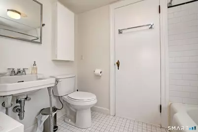 90 Edgewood Way, New Haven, CT 06515 - Photo 28