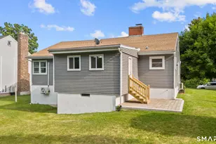12 Homestead Pl, Branford, CT 06405 - Photo 32