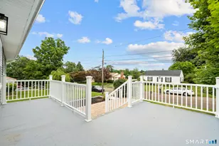 12 Homestead Pl, Branford, CT 06405 - Photo 4