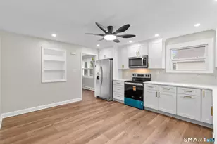 12 Homestead Pl, Branford, CT 06405 - Photo 12