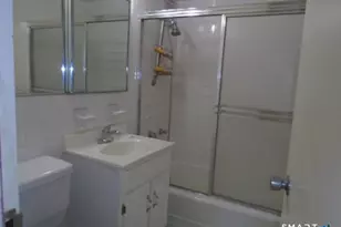 31 Woodland St, Hartford, CT 06105 - Photo 24