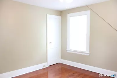 28 Cottage Street #1, New Haven, CT 06511 - Photo 8