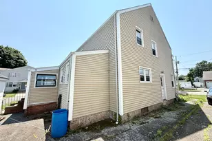 46 Garden Dr, Bridgeport, CT 06606 - Photo 6