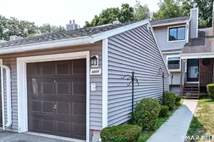 1308 Mill Pond Dr, South Windsor, CT 06074 - Photo 4