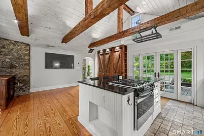 1097 Sunset Road, Stamford, CT 06903 - Photo 12