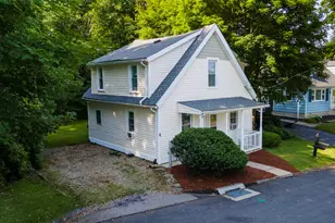 15 Lexington Ave, Norwich, CT 06360 - Photo 2