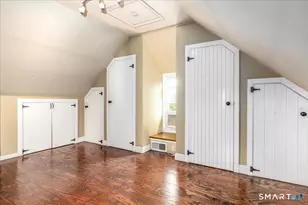 37 Washington Ave, Danbury, CT 06810 - Photo 24