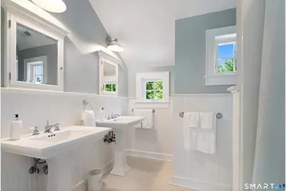 61 Sunrise Avenue, New Canaan, CT 06840 - Photo 26