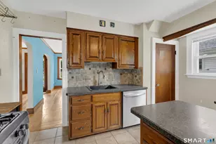 123 Treadwell St, Hamden, CT 06517 - Photo 16