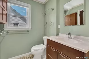 123 Treadwell St, Hamden, CT 06517 - Photo 28